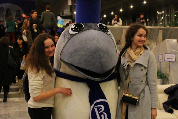 С 28 марта по 24 апреля на базе ФБУЗ ЛРЦ Минэкономразвития РФ проходят финальные этапы Всероссийской олимпиады школьников по обществознанию, литературе и экономике. – 1