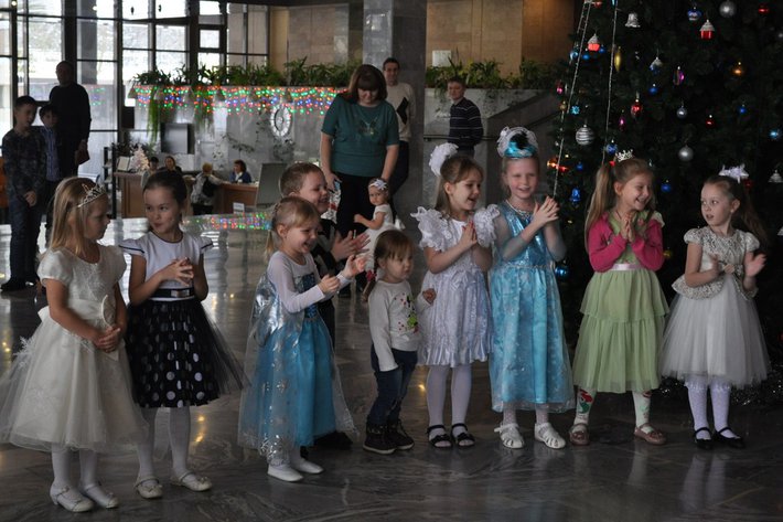 Новогодние ёлки начались. – 2