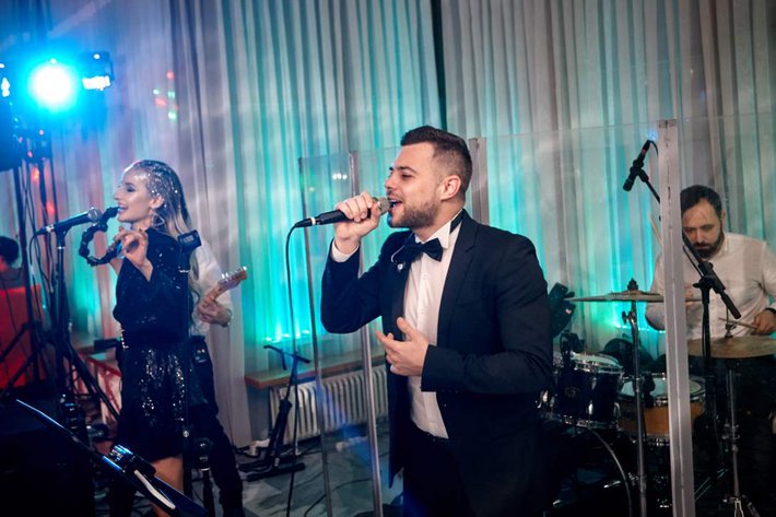 Группа Cosmopolitan.jpg